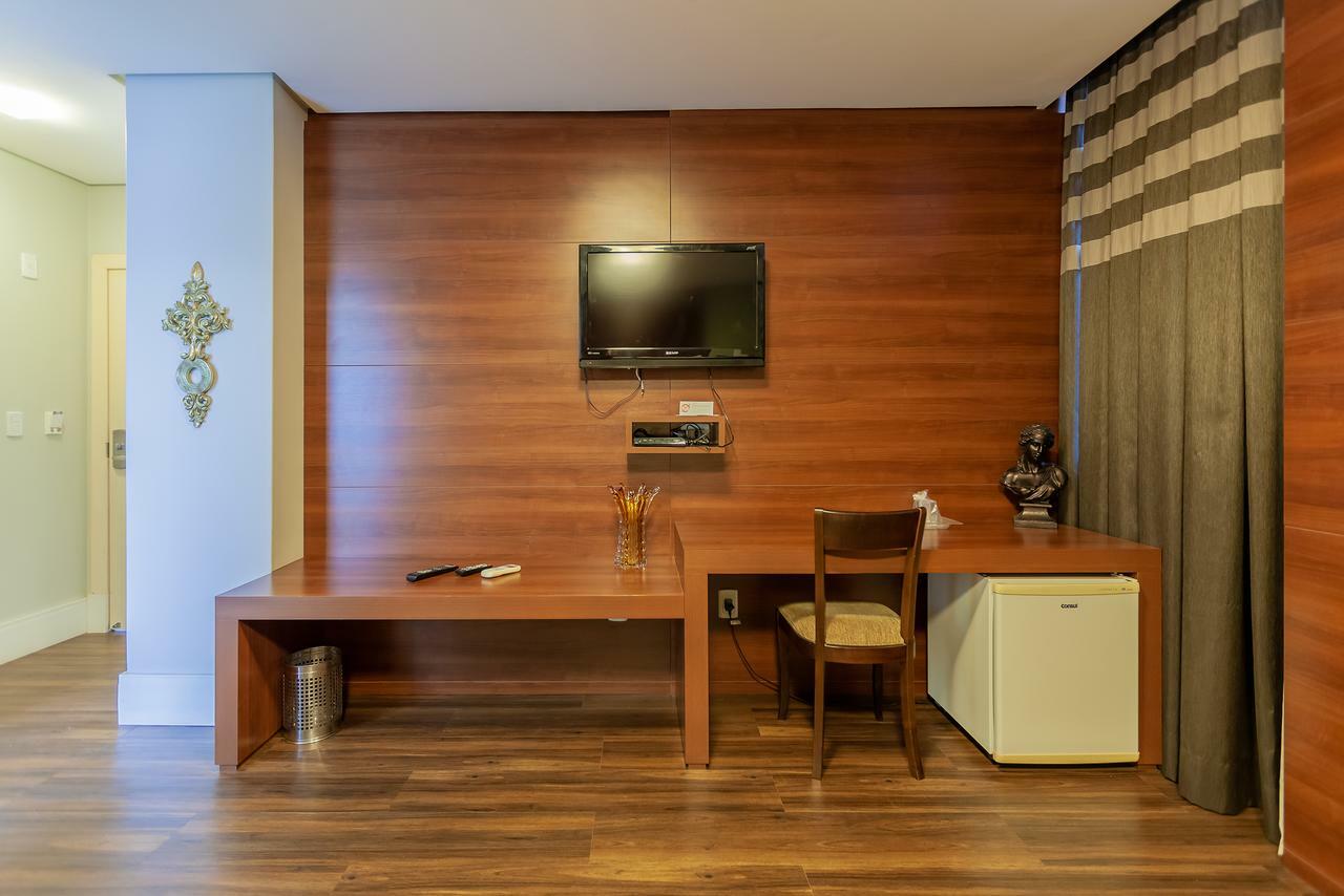 Tri Hotel Executive Criciuma Крисіума Номер фото