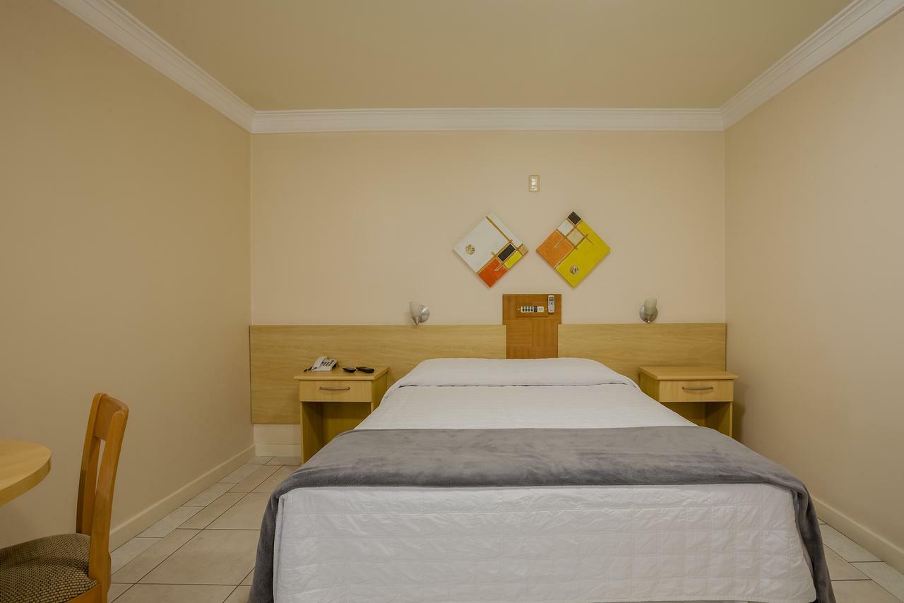 Tri Hotel Executive Criciuma Крисіума Номер фото