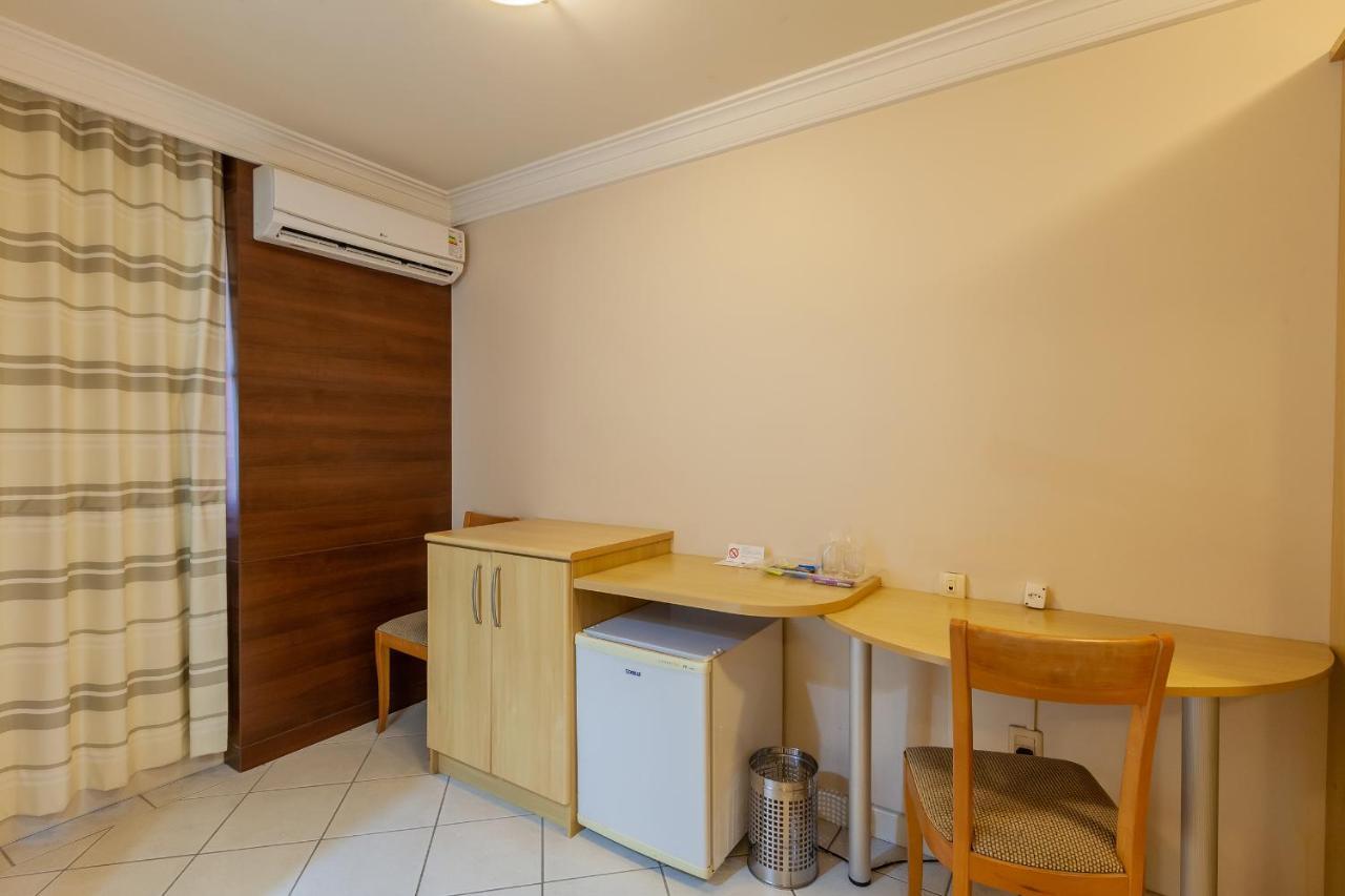Tri Hotel Executive Criciuma Крисіума Екстер'єр фото