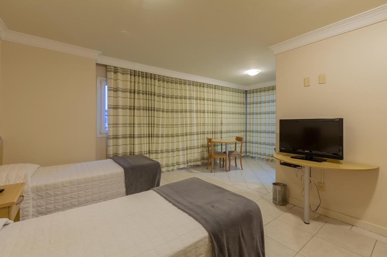 Tri Hotel Executive Criciuma Крисіума Номер фото