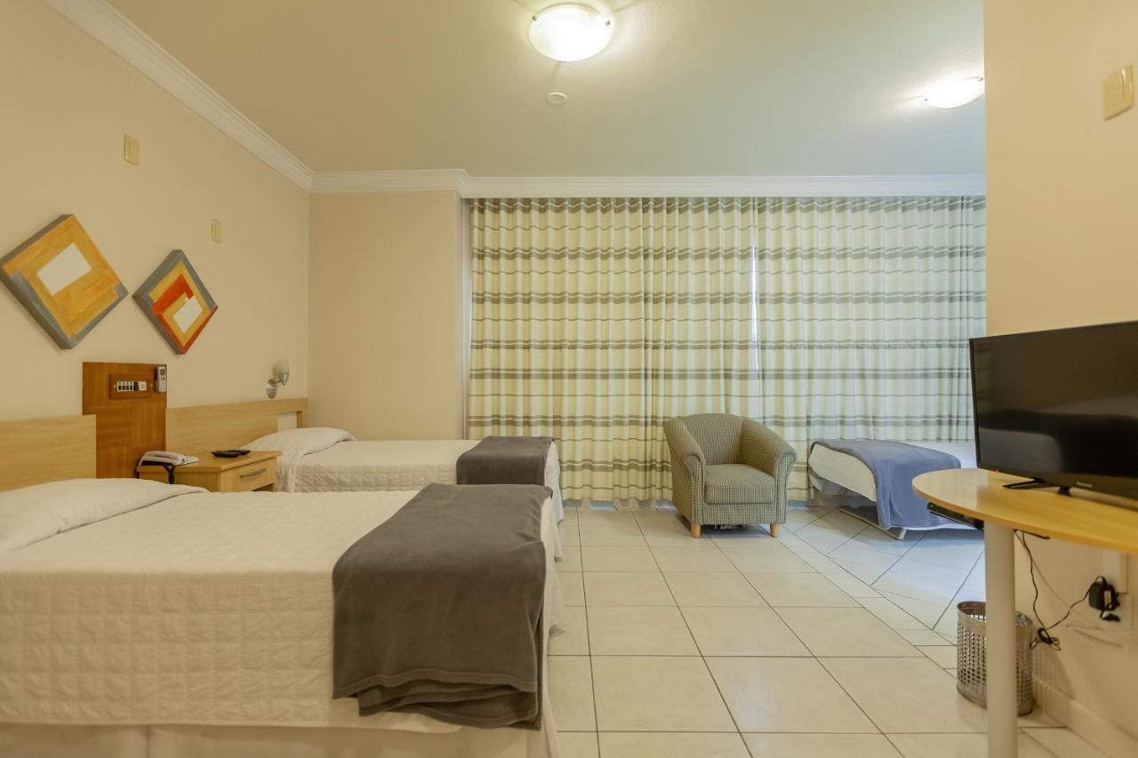 Tri Hotel Executive Criciuma Крисіума Екстер'єр фото